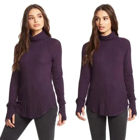 NEW Chaser Waffle Knit Turtleneck Amethyst Purple Size Medium Elena Gilbert Vibe - Picture 7 of 7